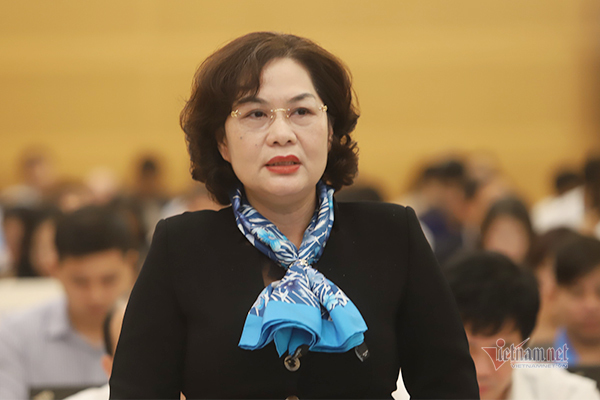 Mme Nguyen Thi Hong présentée comme gouverneure de la Banque d État