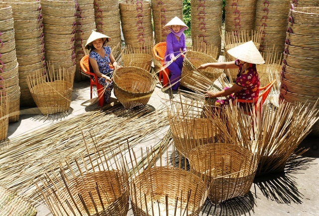 Valorisation de l artisanat de la vannerie des Khmers