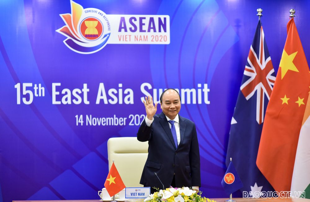 15e EAS le Vietnam souligne le maintien de la paix et de la stabilité