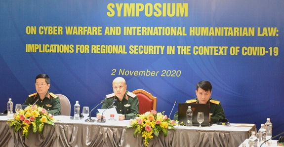 Séminaire sur la cyberguerre et le droit international humanitaire