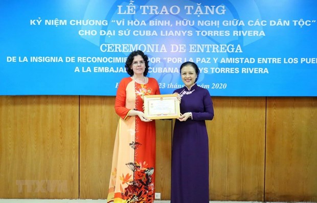 L’ambassadrice cubaine Lianys Torres Rivera mise à l’honneur