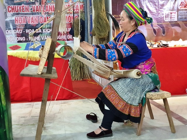 Ouverture de la Foire de villages de métiers et de produits OCOP du Vietnam 2020 à Hanoï