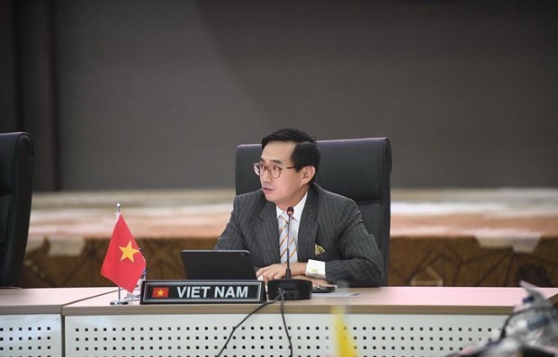 Les documents du 37e Sommet de l’ASEAN servent la coopération et la reprise