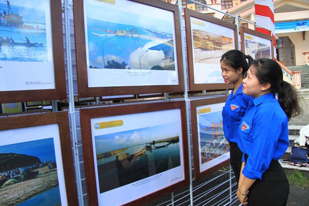 Exposition «Hoang Sa, Truong Sa du Vietnam - Preuves historiques et juridiques» à Da Lat