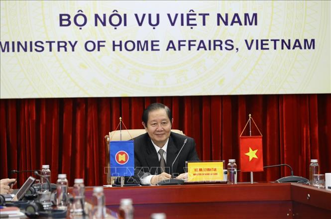ACCSM+3 le Vietnam exhorte à coopérer sur la fonction publique