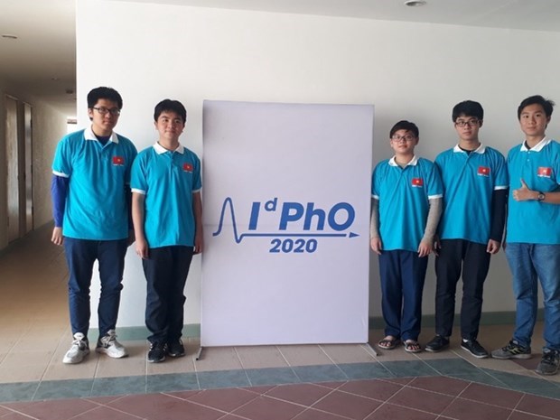 Cinq élèves vietnamiens primés aux Olympiades internationales de physique 2020