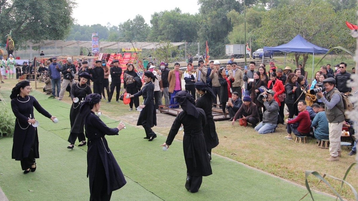 Des activités culturelles pour accueillir le printemps au Village culturel et touristique des ethnies du Vietnam