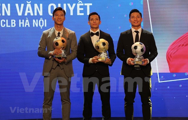Nguyên Van Quyêt et Huynh Nhu lauréats du Ballon d’Or du Vietnam 2020