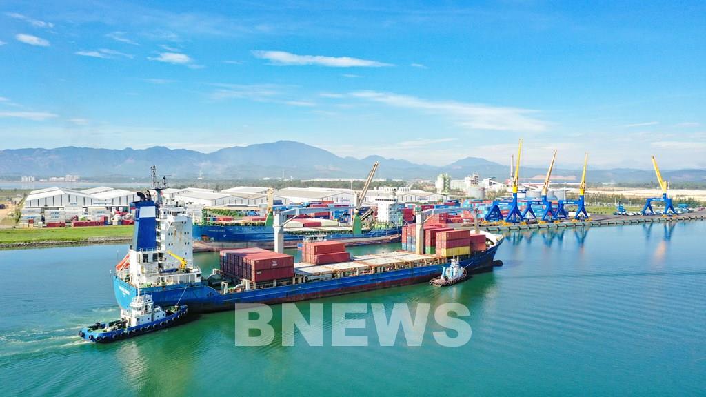 Le port de Chu Lai cherche à servir les flux internationaux de marchandises