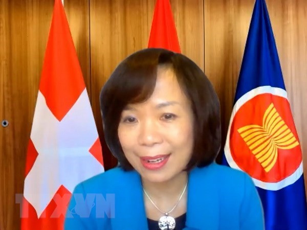 Le Vietnam coopère étroitement avec l Université des sciences appliquées du nord-ouest de la Suisse
