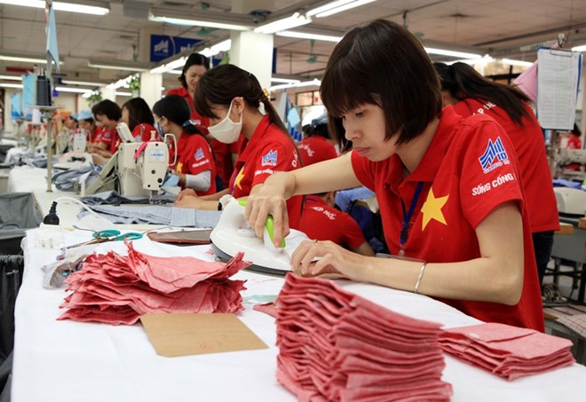 Quels sont les facteurs qui créent des avantages pour le secteur textile du Vietnam
