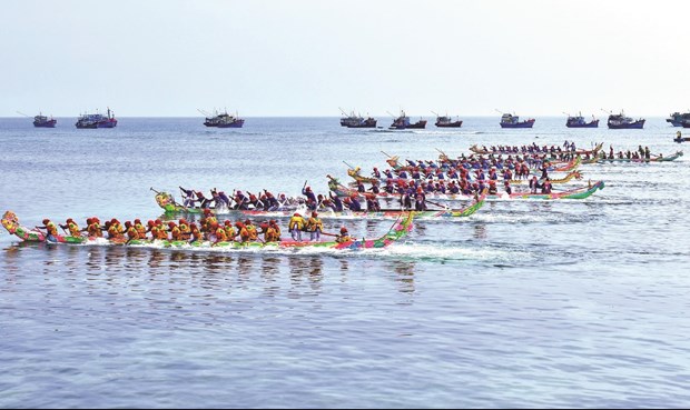 Quang Ngai la course de bateaux Tu Linh reconnue Patrimoine culturel immatériel national