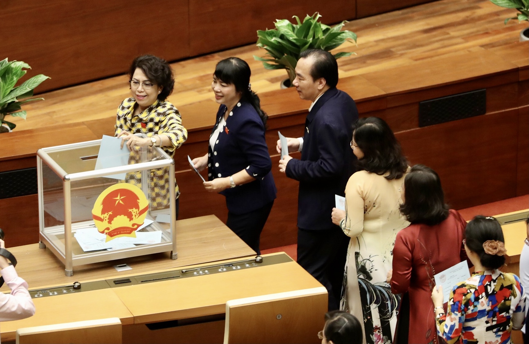 Le PM présente la liste de candidats à certains postes de son nouveau gouvernement