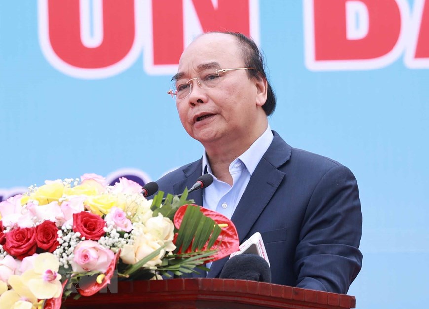 Le président Nguyen Xuan Phuc à une cérémonie de plantation d’arbres à Hanoï