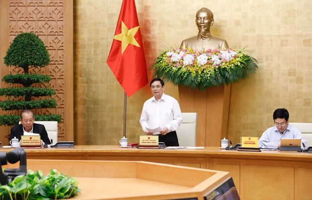 Le Premier ministre Pham Minh Chinh préside une réunion sur le travail du gouvernement