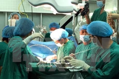 L hôpital de l amitié Viet Duc reconnu comme un centre de formation aux normes mondiales