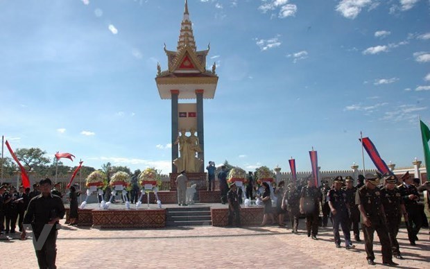 Khanh Hoa accorde 15 milliards de dongs à un projet d’amitié au Cambodge