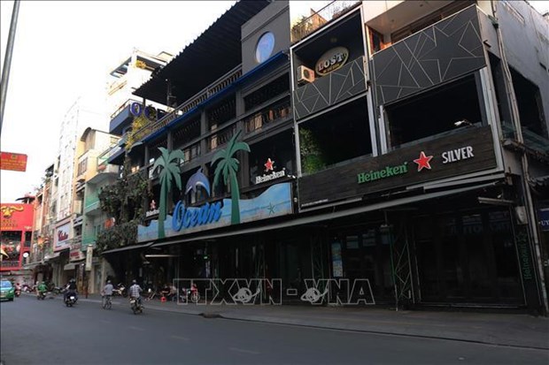 COVID-19 Ho Chi Minh-Ville suspend plus de services non essentiels