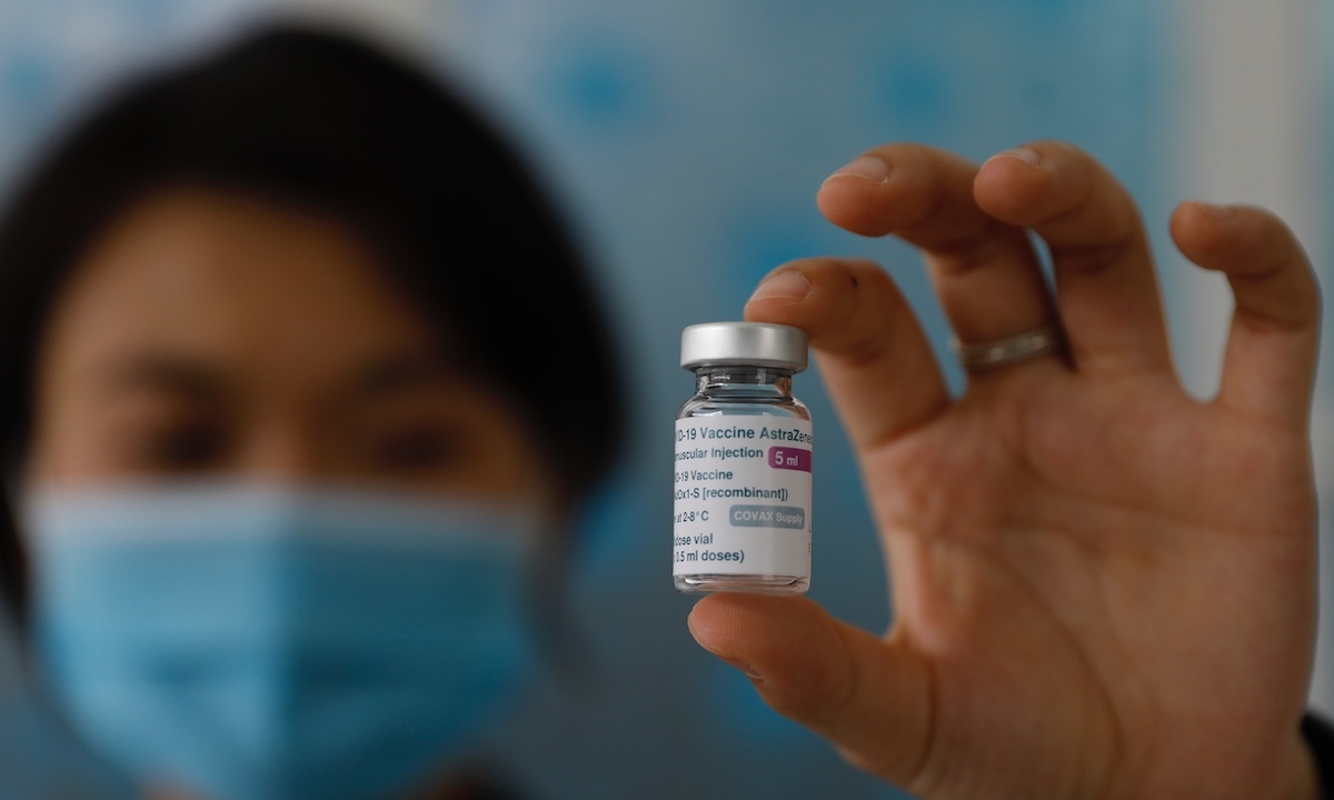 Le gouvernement accepte d utiliser les dons d argent pour acheter les doses de vaccin anti-Covid-19