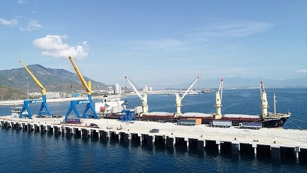 Une société américaine veut investir dans deux projets de GNL à Khanh Hoa