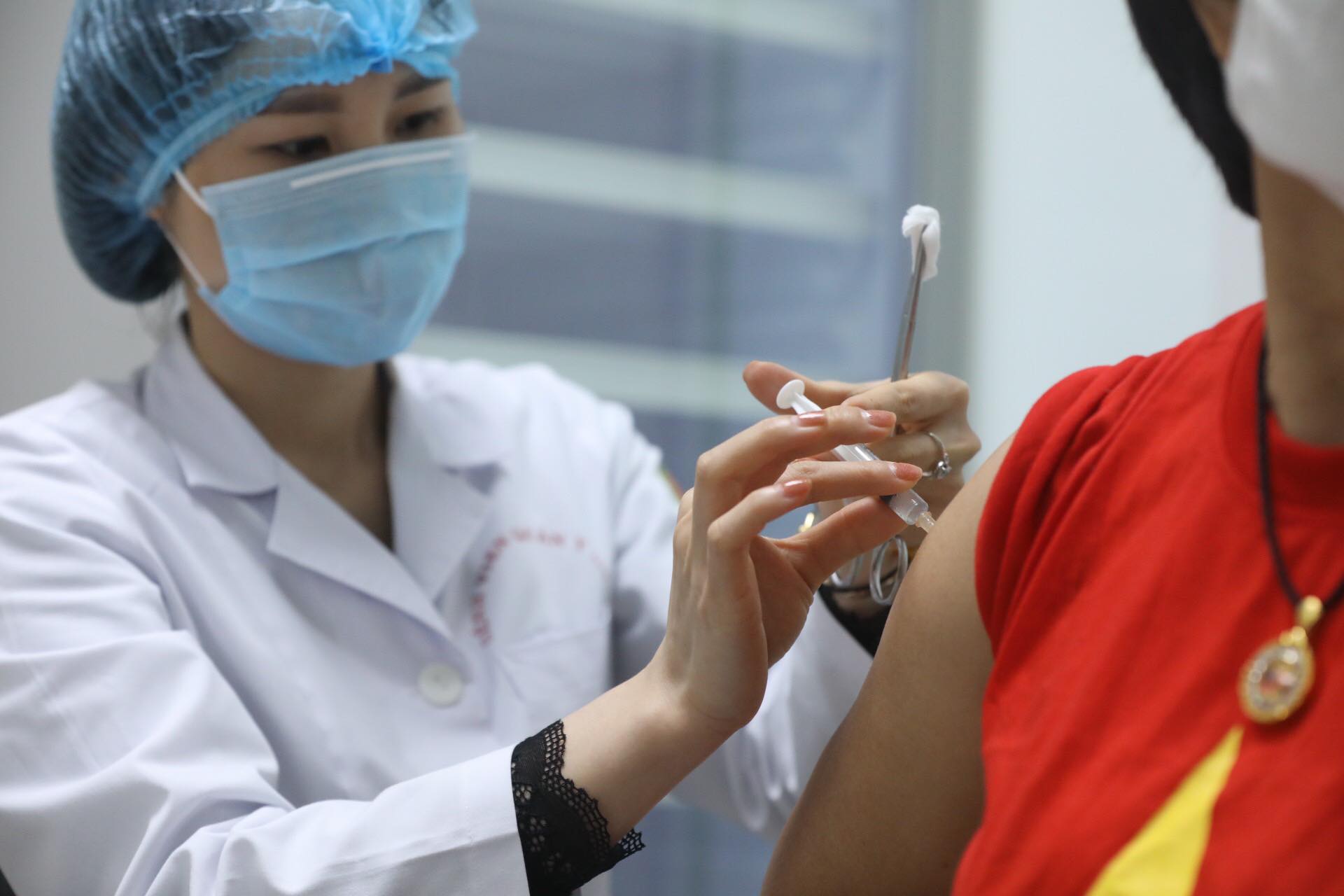 Accélération de la 3e phase d essai du vaccin Nano Covax