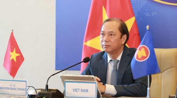 Le Vietnam participe à des réunions de l’ASEAN