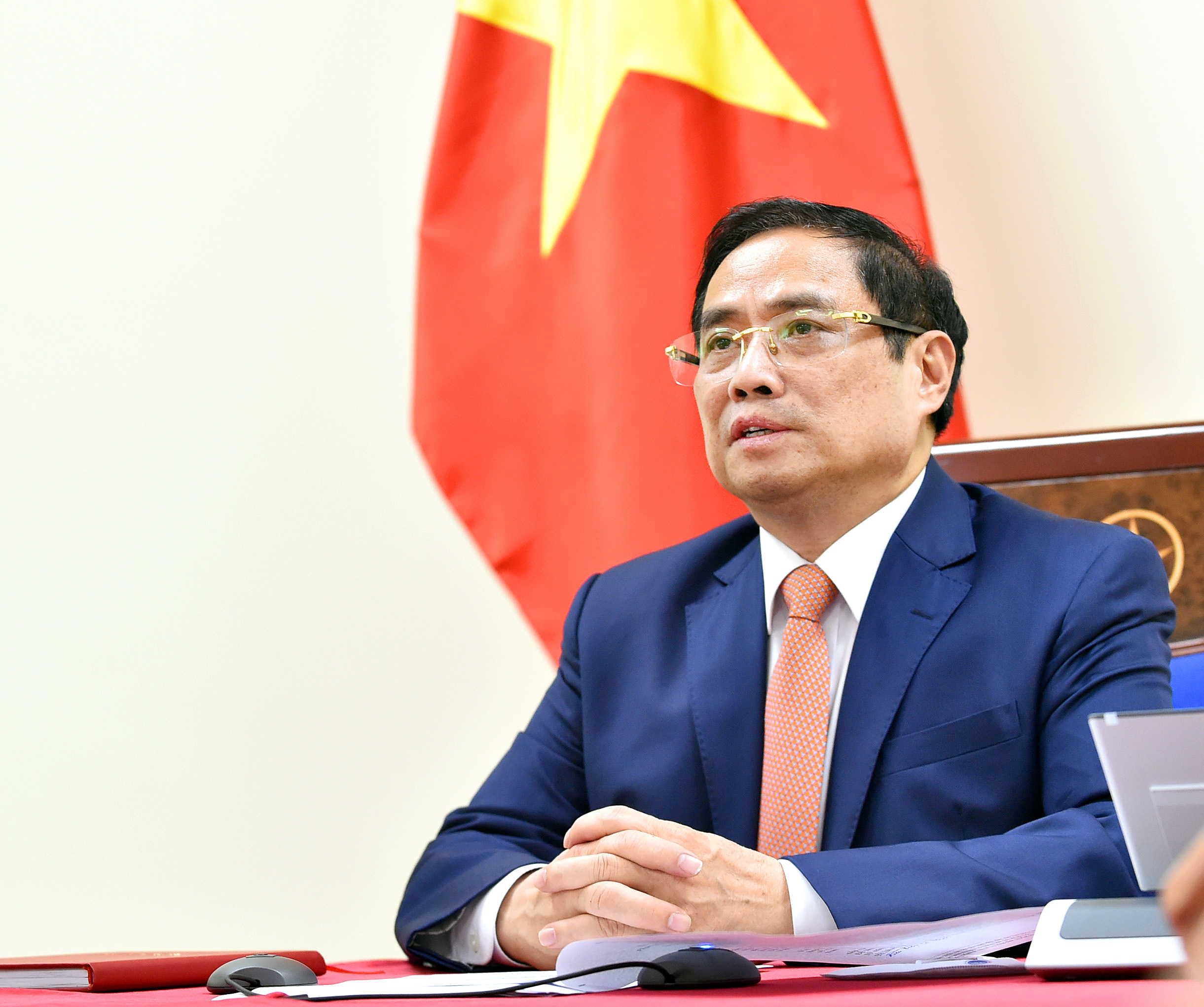 Entretien virtuel Pham Minh Chinh-Angela Merkel