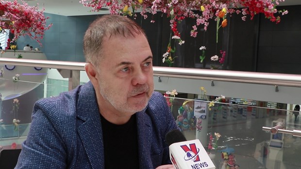 Experts russes le Vietnam applique avec succès une économie de marché à orientation socialiste