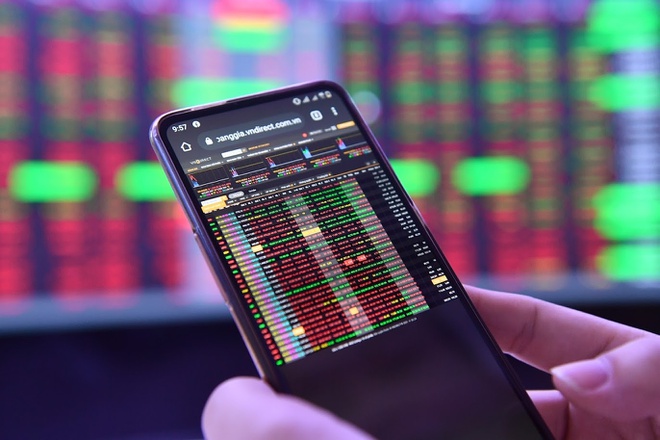 Bourse de Ho Chi Minh-Ville  Quatre entreprises à la capitalisation supérieure à 10 milliards d USD