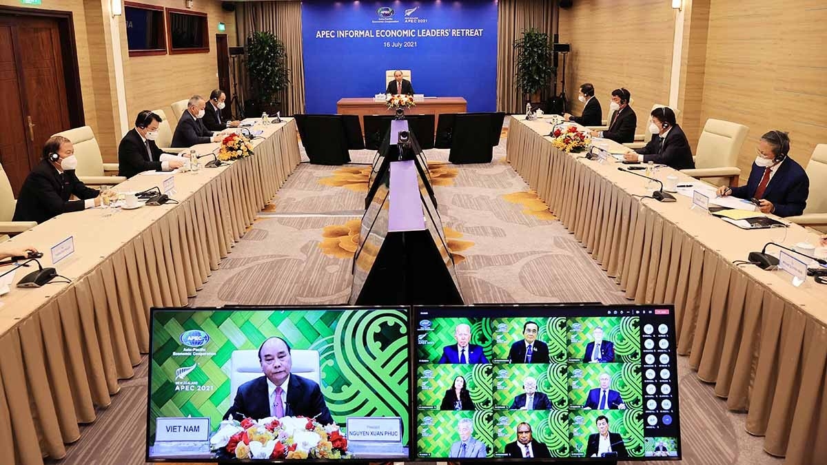 Le Vietnam exhorte l APEC à renforcer la coopération dans l approvisionnement en vaccins anti-COVID-19