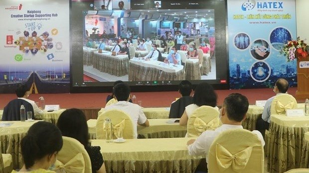 Des entreprises vietnamiennes et japonaises encouragent la coopération technologique