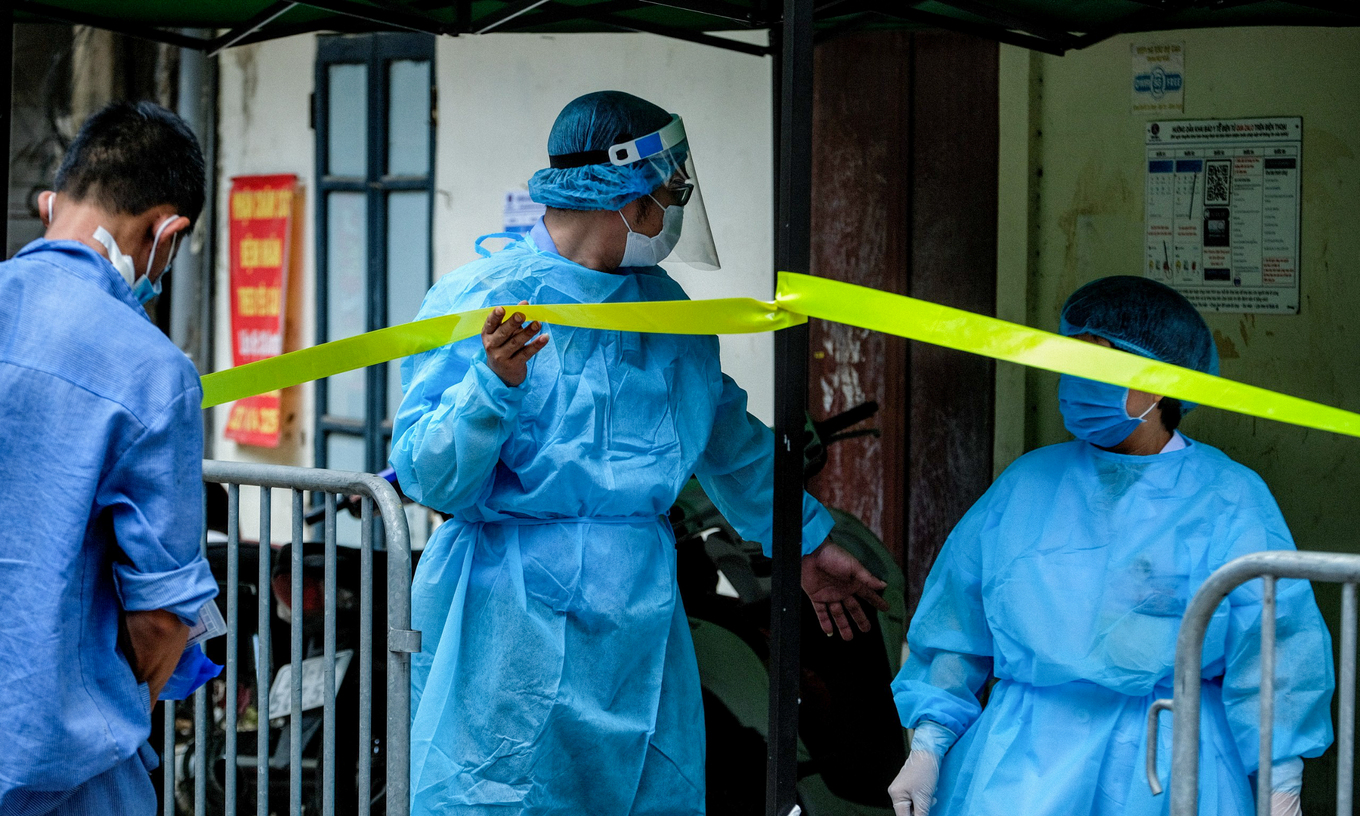 COVID-19 983 nouvelles infections confirmées à midi