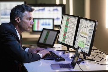 Les investisseurs étrangers accordent toujours une attention particulière à la bourse du Vietnam