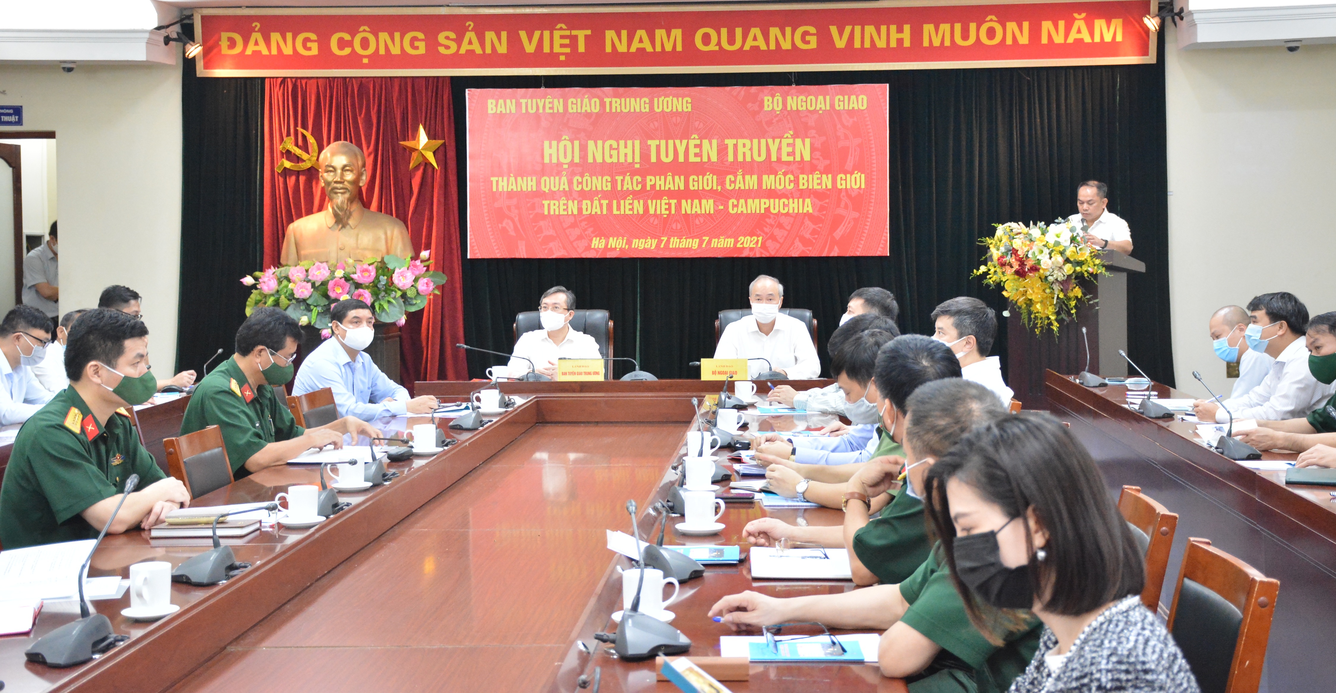 Conférence virtuelle sur la délimitation et le bornage de la frontière terrestre Vietnam-Cambodge