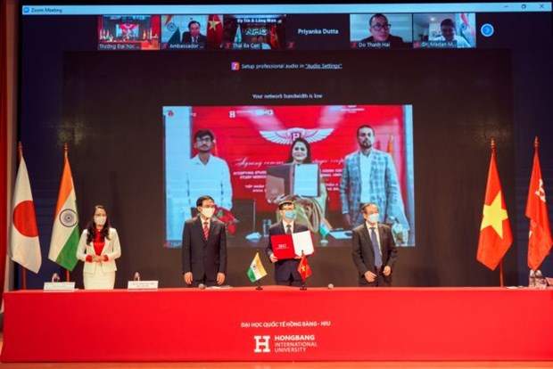 L’Université de Hong Bang et une compagnie indienne formeront des étudiants étrangers en médecine