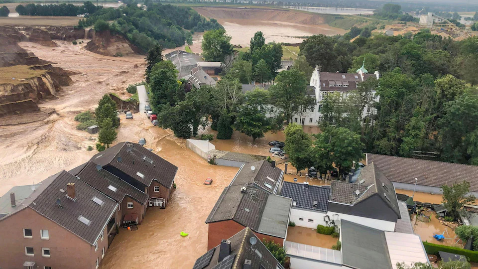 Près de 130 morts l’Europe sous le choc après les inondations