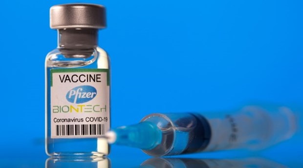 Pfizer s engage à fournir du vaccin pour la vaccination des enfants de 12 à 18 ans au Vietnam