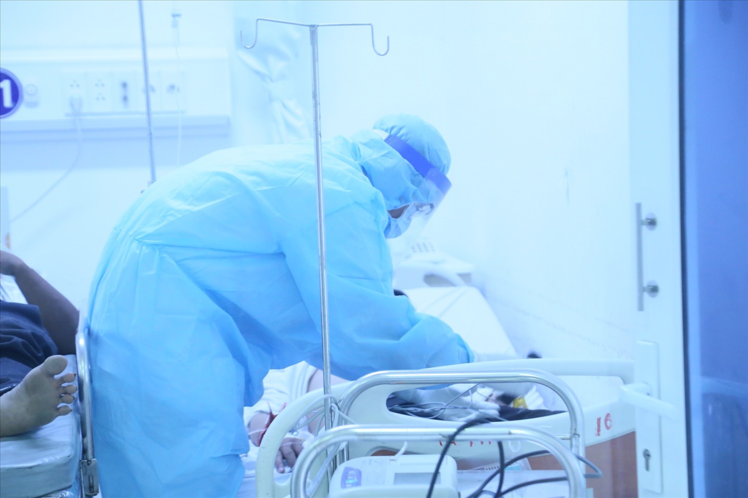 Assurer les soins médicaux et la santé des étrangers au Vietnam