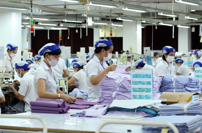 Presse américaine les exportations textiles du Vietnam présentent de nombreux avantages