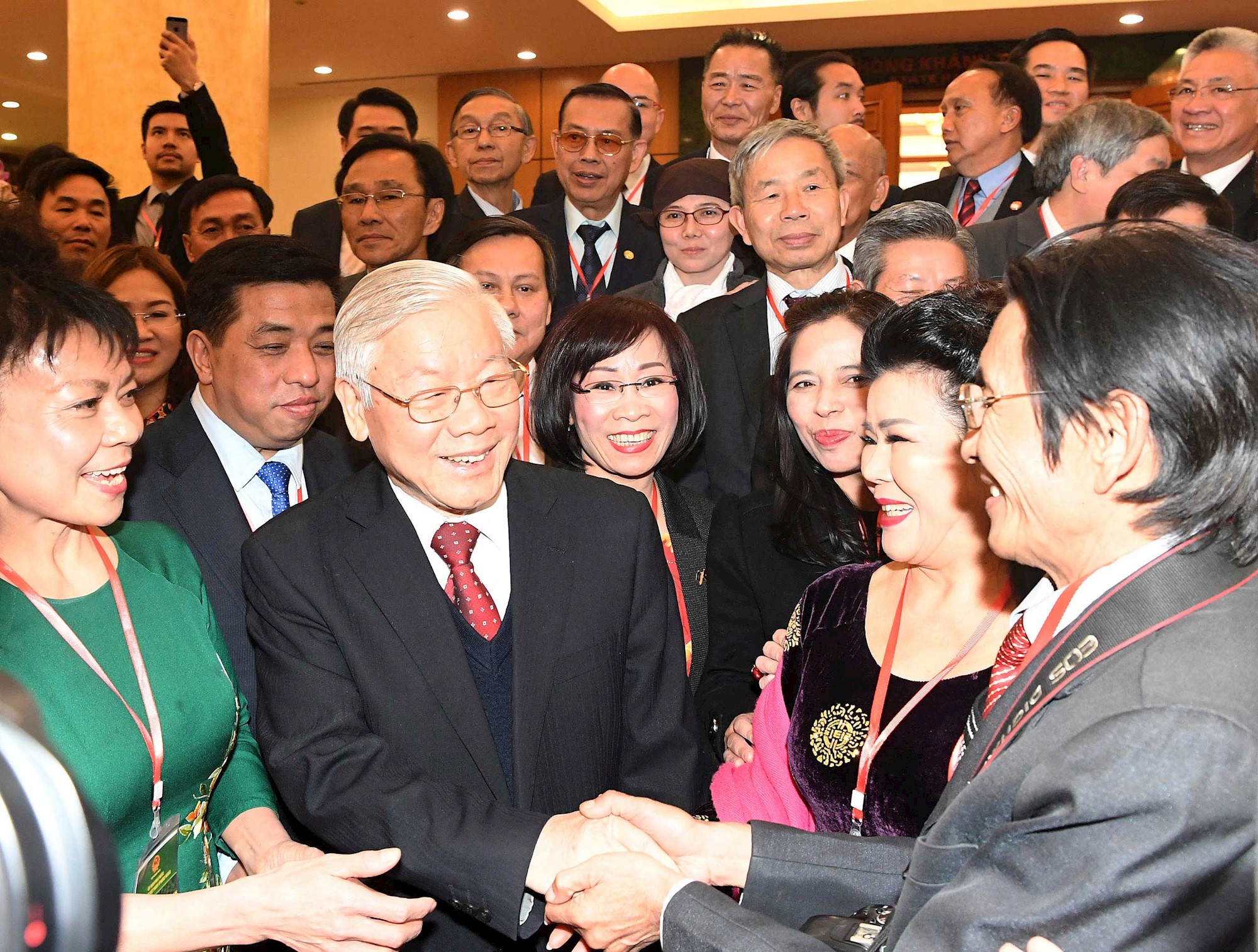 Conclusion du Bureau politique sur le travail lié aux Vietnamiens à l’étranger