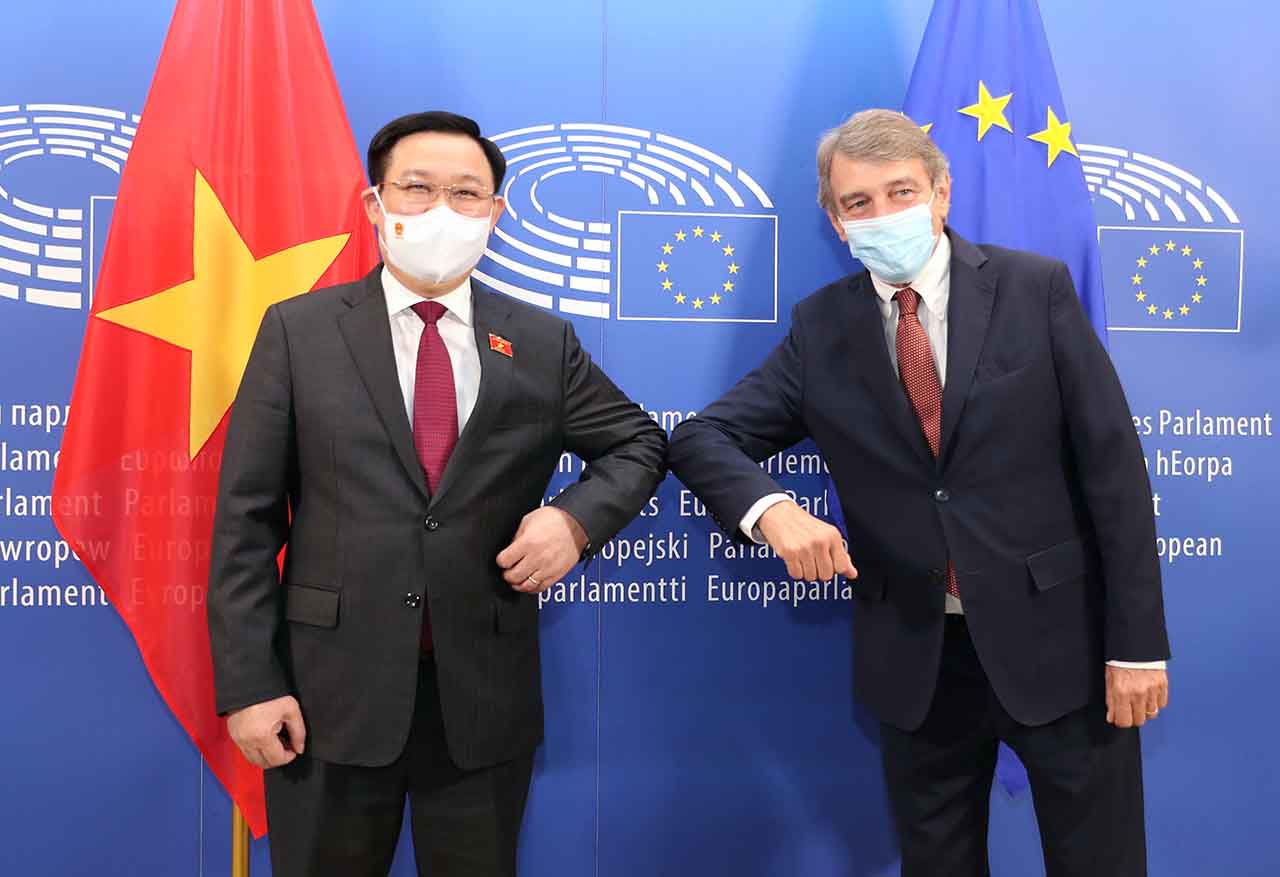 Le président de l’Assemblée nationale s’entretient avec le président du Parlement européen