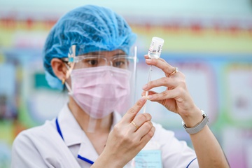 COVID-19 HCM-Ville achève sa campagne de primo-injections pour les plus de 18 ans