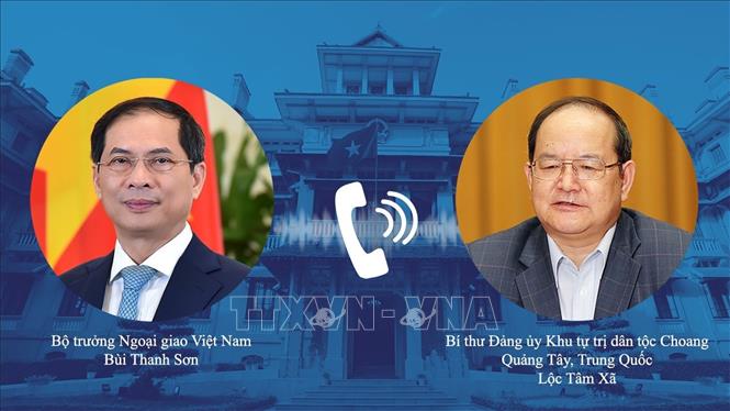 Le Vietnam remercie le Guangxi pour son don de vaccins anti-COVID-19