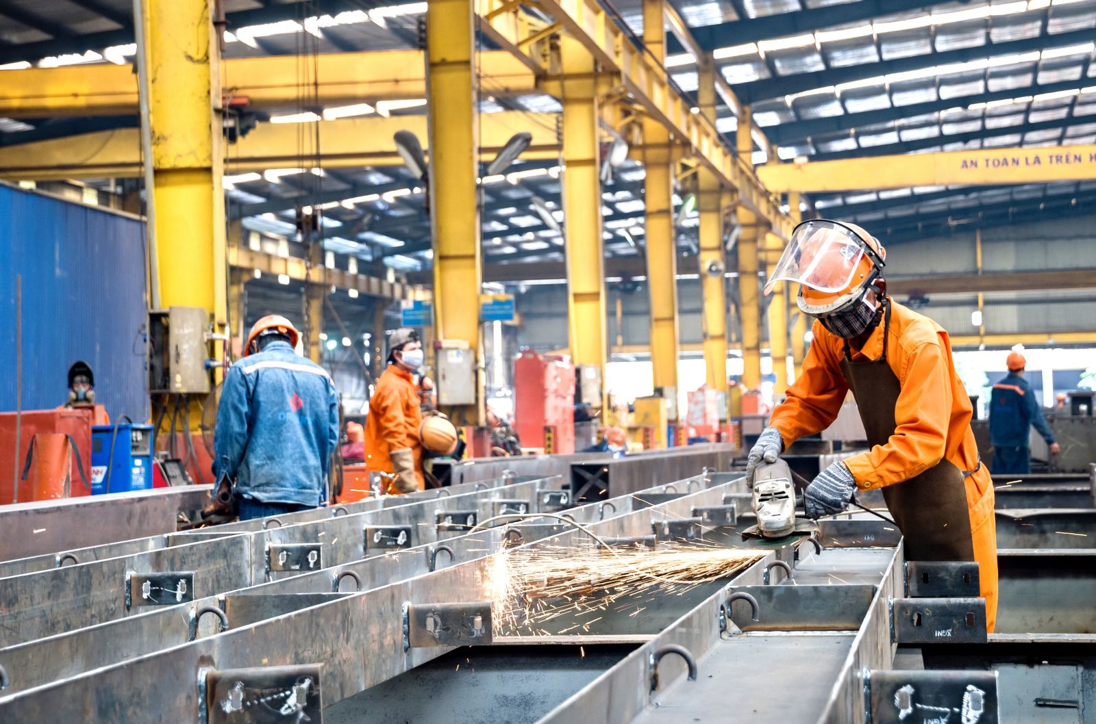 Bloomberg Le Vietnam est un “maillon” important de la chaîne d approvisionnement mondiale