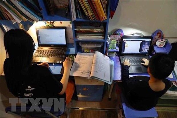 Année scolaire 2021-2022 24 localités passent à la formation en ligne et via la télévision