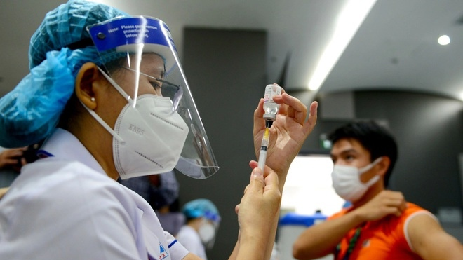 Le Vietnam envisage de vacciner les enfants contre le COVID-19 en octobre