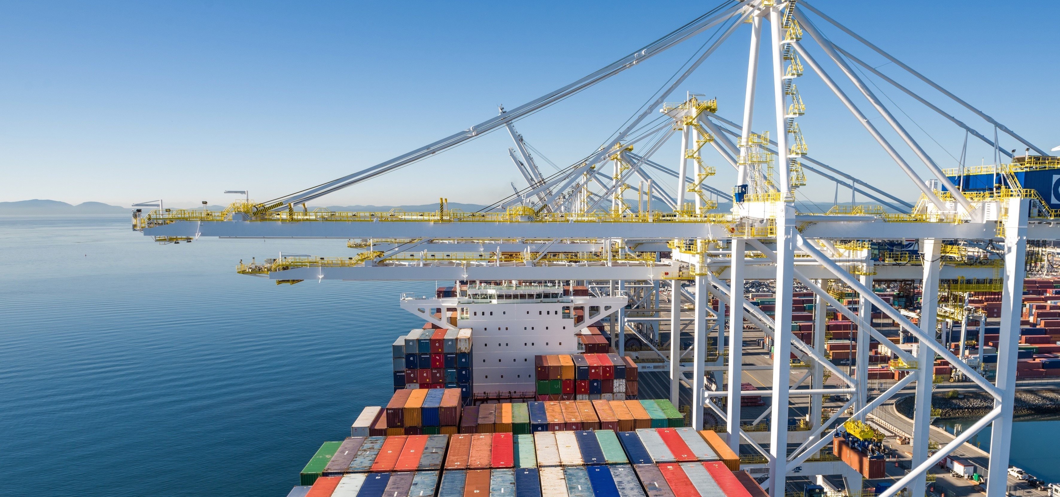 L’import-export des entreprises d IDE bondit de plus de 75 milliards USD