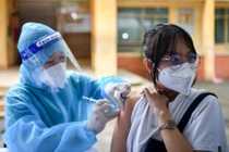 COVID-19 Près de 82 millions de doses de vaccins injectées