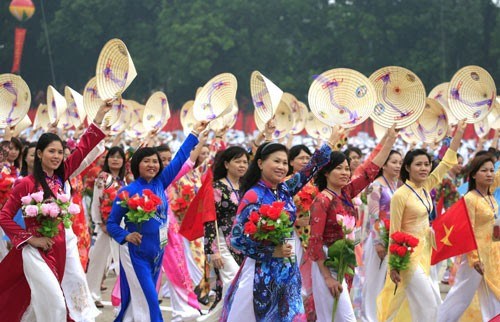 Le Vietnam parmi des pays pionniers en Asie en matière de garantie des droits des petites filles