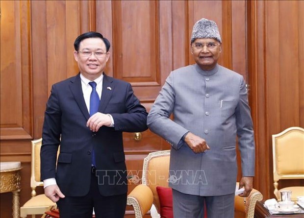 Entrevue entre le président de l’AN du Vietnam et le président indien